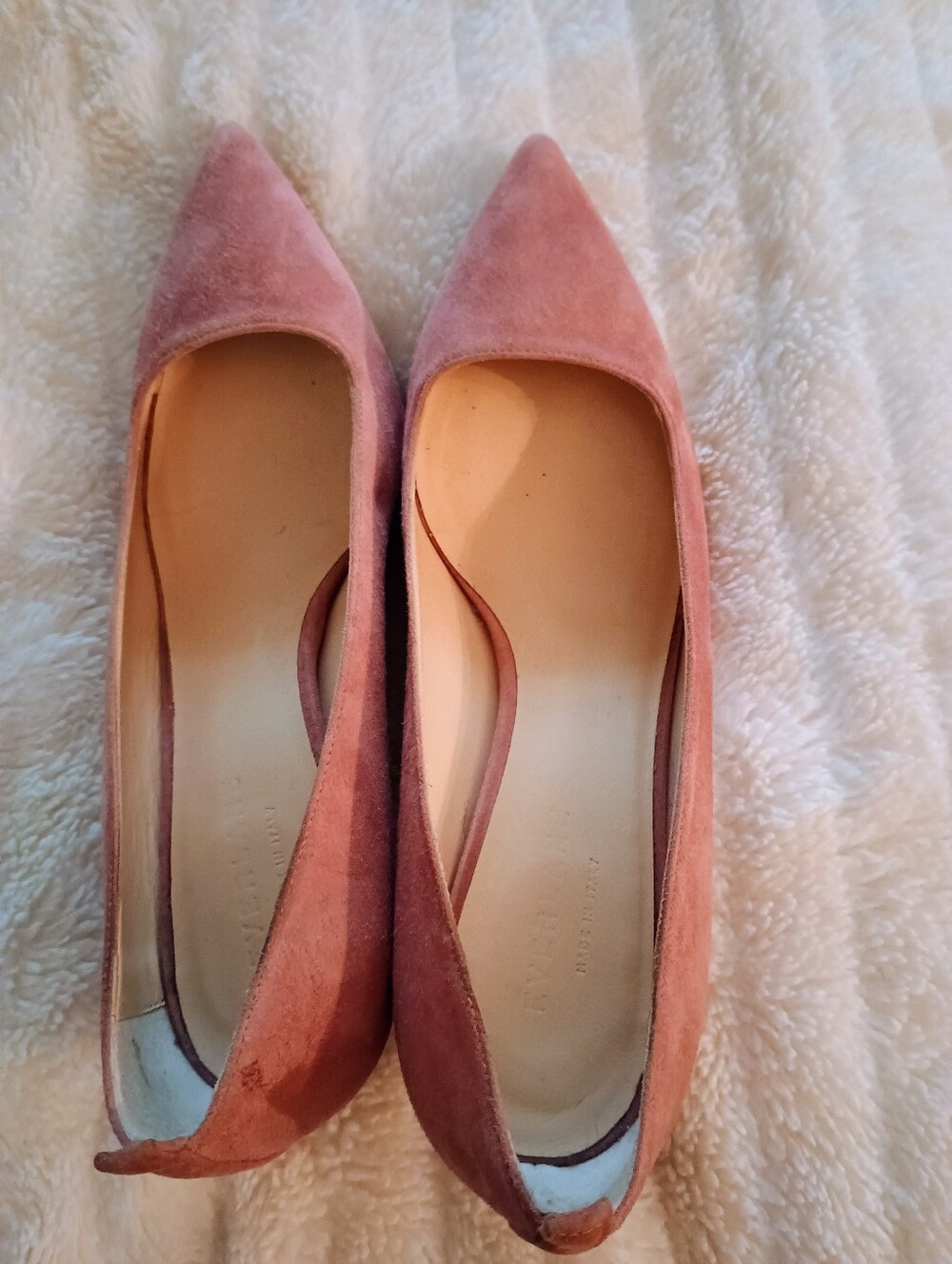 EUC Everlane Suede Kitten Heels